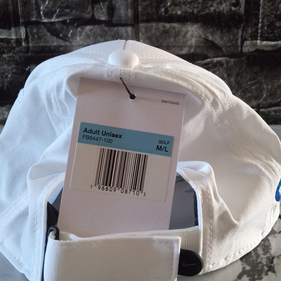 Nike Cap - Picture 4 of 5